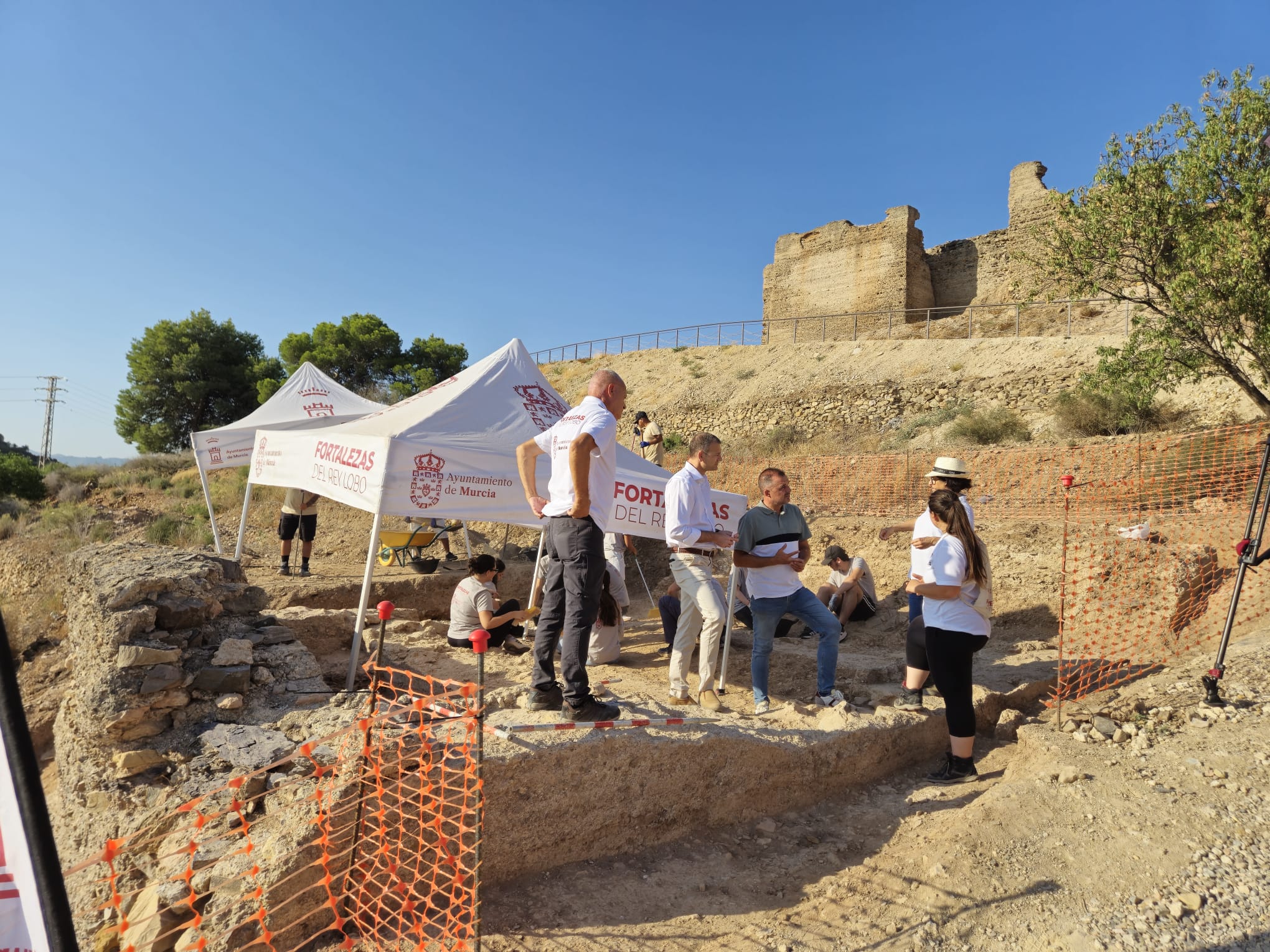 CAMPAÑA VOLUNTARIOS