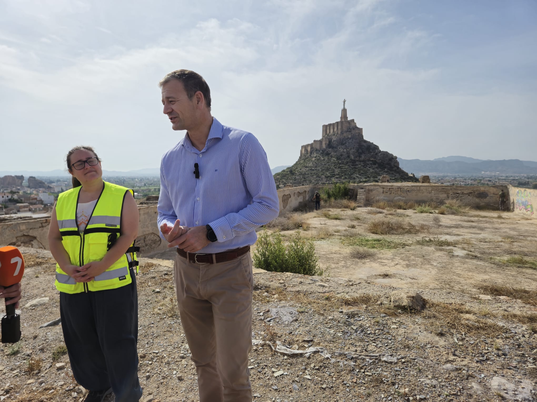 Labores de limpieza preventiva y mantenimiento enmarcadas en Monteagudo-Cabezo de Torres