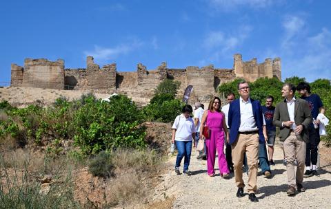 programa de voluntariado arqueológico en el entorno del Castillejo de Monteagudo