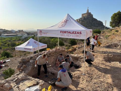 ‘Fortalezas del Rey Lobo’ documentan una posible torre defensiva